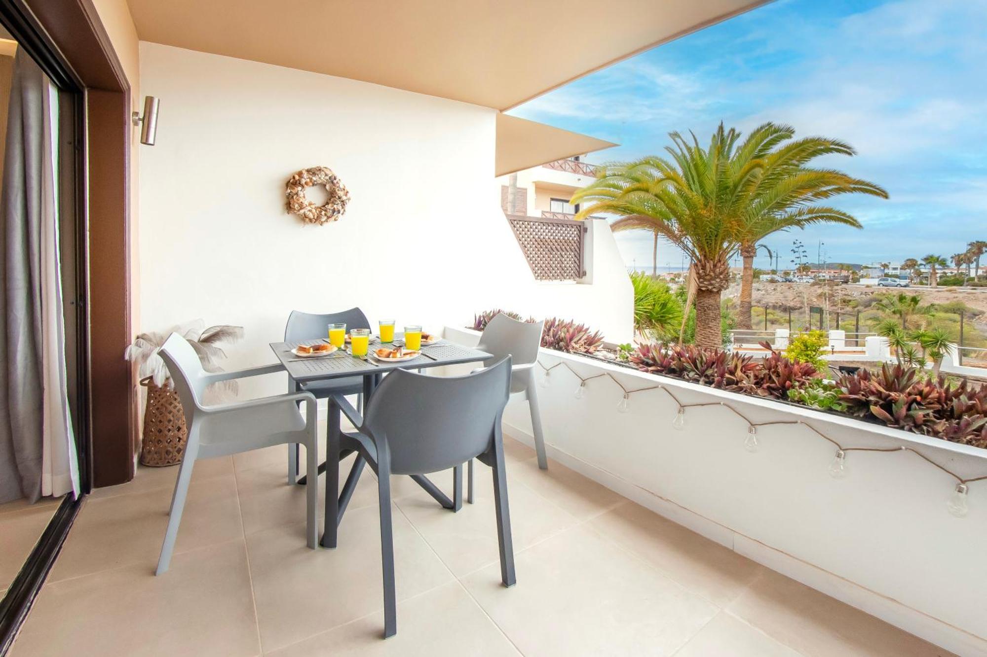 Newly Renovated, Luxurious Apartment With A Heated Pool, 259 San Miguel de Abona Eksteriør bilde