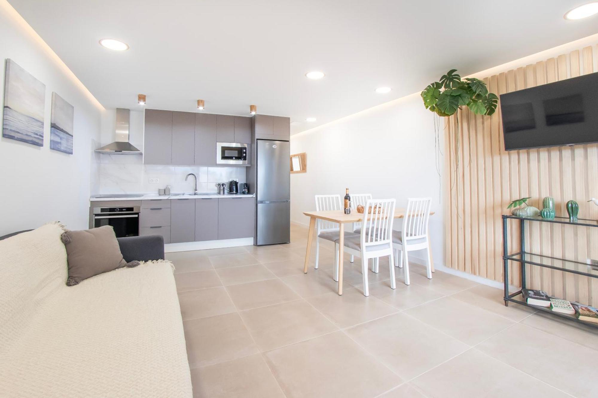 Newly Renovated, Luxurious Apartment With A Heated Pool, 259 San Miguel de Abona Eksteriør bilde
