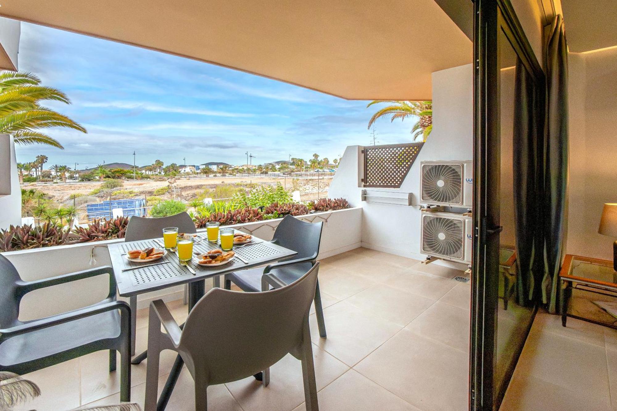 Newly Renovated, Luxurious Apartment With A Heated Pool, 259 San Miguel de Abona Eksteriør bilde